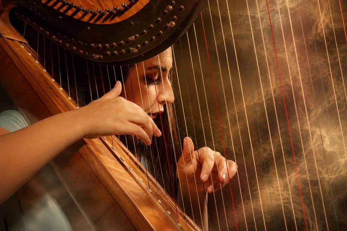 Female harp soloist for South Korea hotel contract - Rising Stars