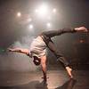 Solo Handstand 105042