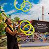 Juggling Duo 105354