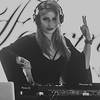 Female Dj 108999