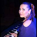 Female Pianist 104994