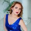 Female Pianist 6780