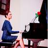 Pianist And Singer 108021