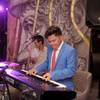 Pianist And Singer 110755