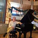 Piano Player 106917
