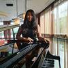 Piano Player 108372