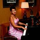 Piano Player 6812