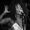 Female Singer 108476